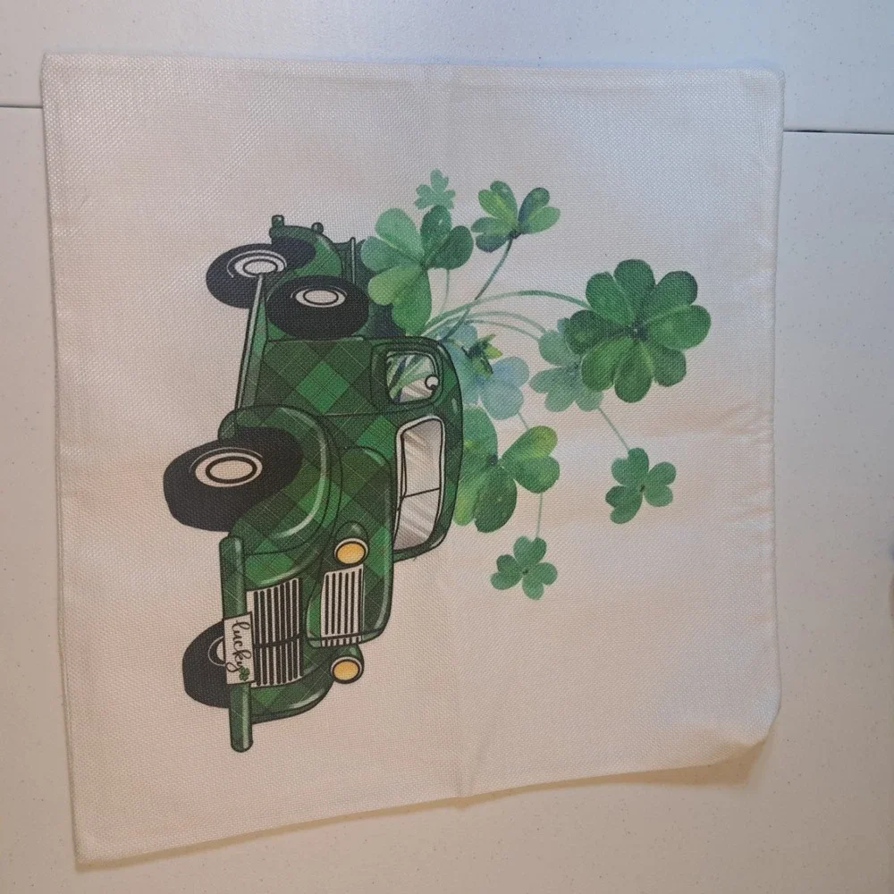 St Patricks Day Throw Pillow Covers 17 x 17 Inch Set of 4 Lucky Green Gold Luck